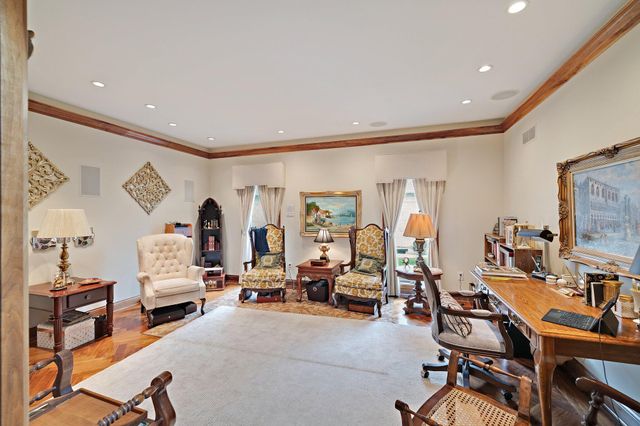 955 Killarney Drive, Dyer, IN 46311