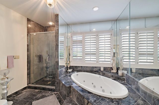 955 Killarney Drive, Dyer, IN 46311