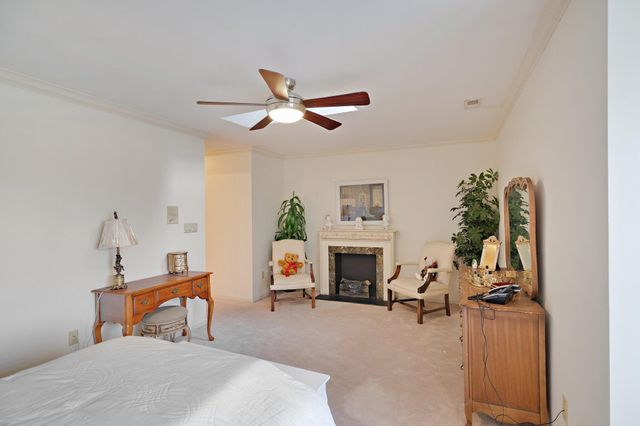 955 Killarney Drive, Dyer, IN 46311