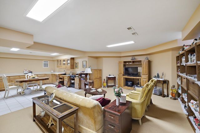 955 Killarney Drive, Dyer, IN 46311