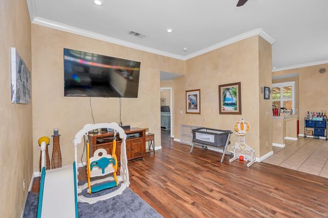 1908 Fall Brook Ct, Merced, CA 95340