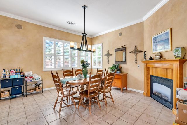 1908 Fall Brook Ct, Merced, CA 95340