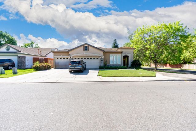 1908 Fall Brook Ct, Merced, CA 95340