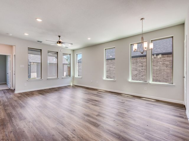 1904 Holland Drive, Van Alstyne, TX 75495