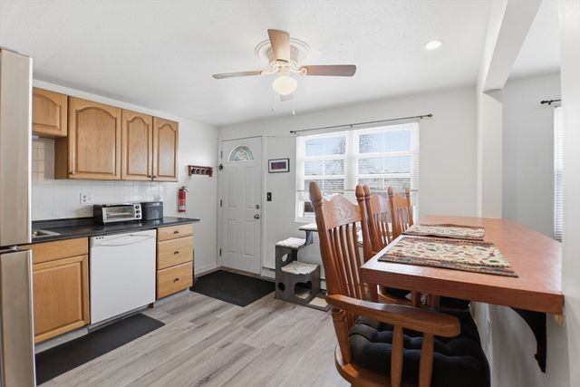 269 Chicopee St 16, Chicopee, MA 01013