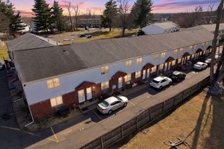 269 Chicopee St 16, Chicopee, MA 01013