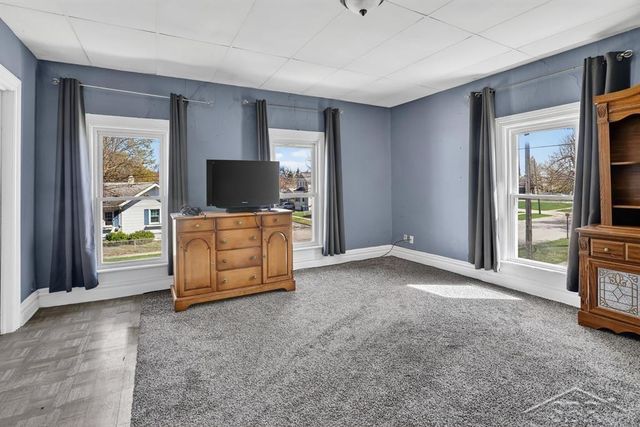 906 E North Union Street, Bay City, MI 48706