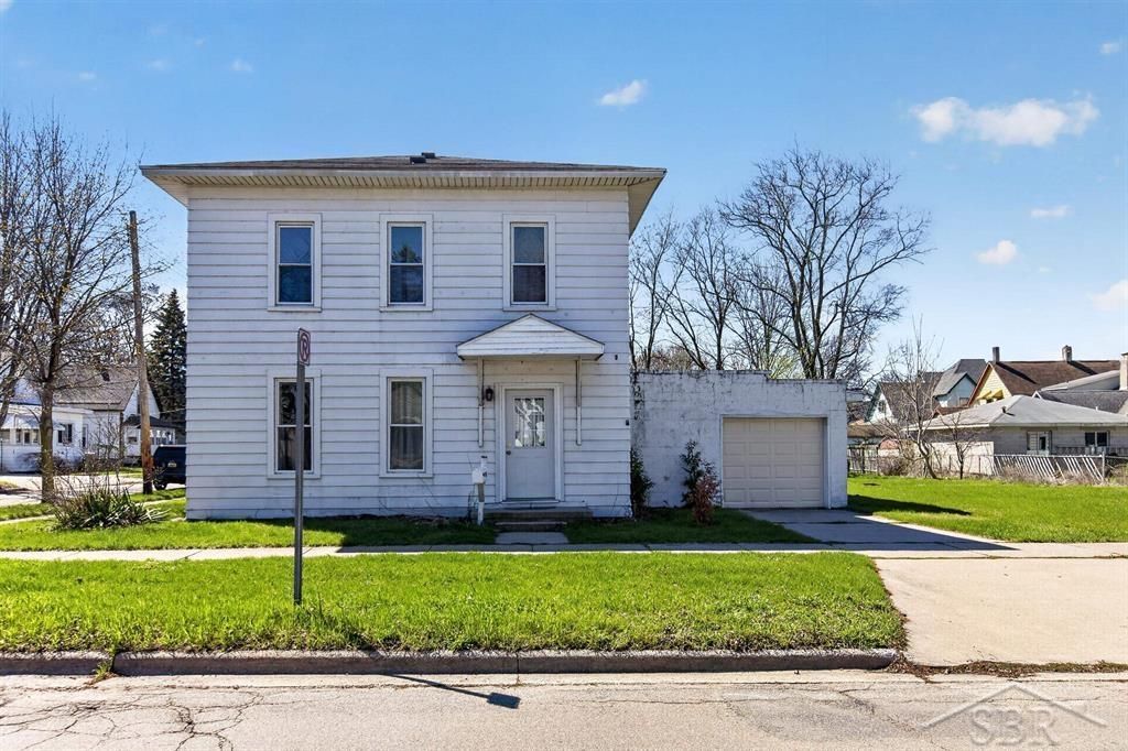 906 E North Union Street, Bay City, MI 48706