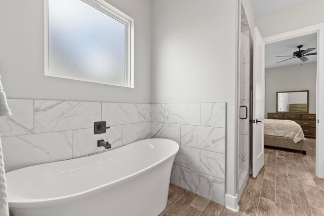 7717 S Shoreline Boulevard, Benton, AR 72019