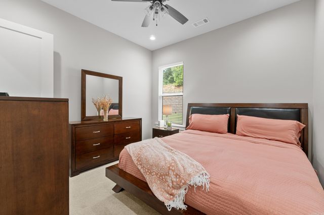 7717 S Shoreline Boulevard, Benton, AR 72019