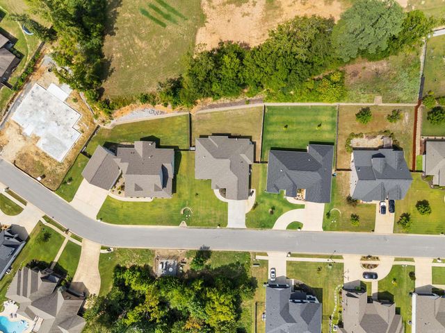 7717 S Shoreline Boulevard, Benton, AR 72019