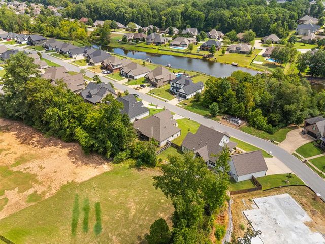 7717 S Shoreline Boulevard, Benton, AR 72019