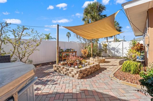4384 4TH ISLE DRIVE, Hernando Beach, FL 34607