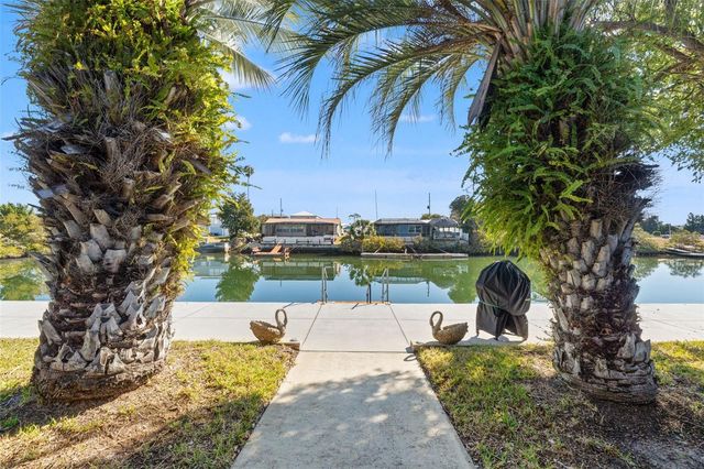 4384 4TH ISLE DRIVE, Hernando Beach, FL 34607