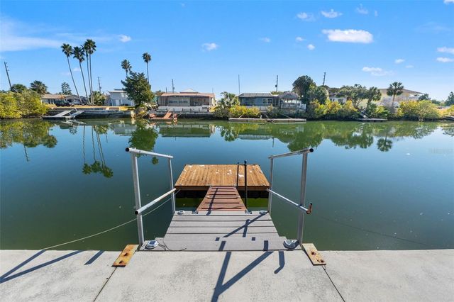 4384 4TH ISLE DRIVE, Hernando Beach, FL 34607