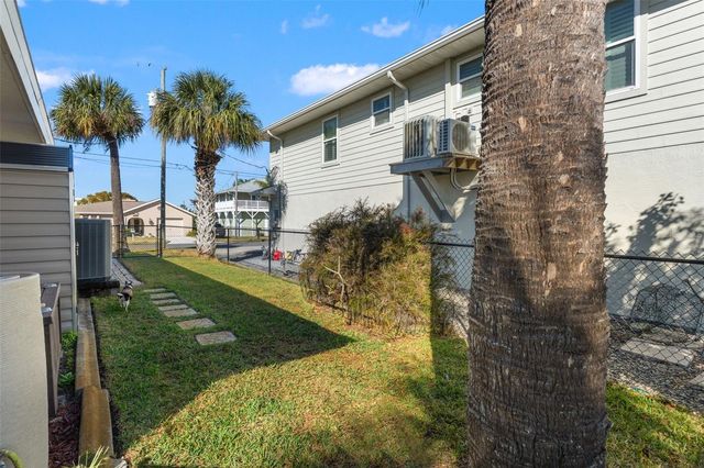 4384 4TH ISLE DRIVE, Hernando Beach, FL 34607