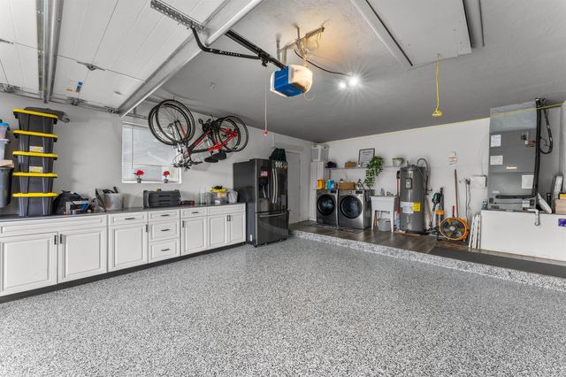 4080 Lake Drive, Coconut Creek, FL 33066
