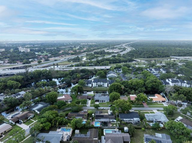 4080 Lake Drive, Coconut Creek, FL 33066