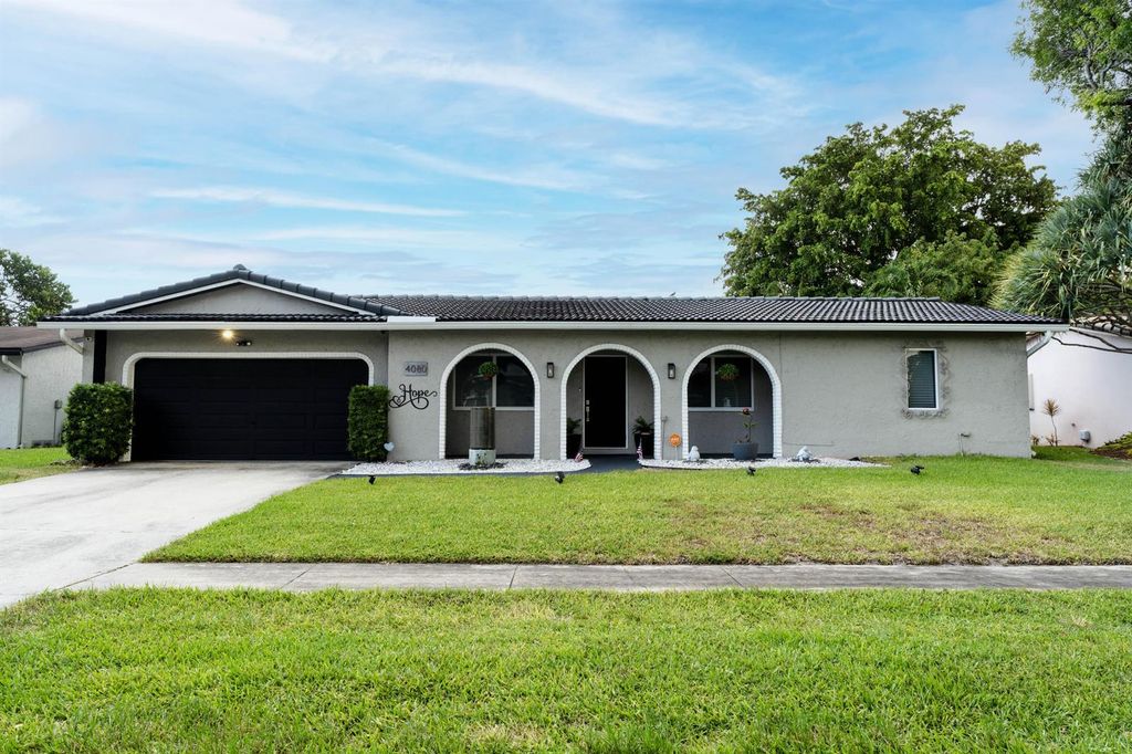 4080 Lake Drive, Coconut Creek, FL 33066