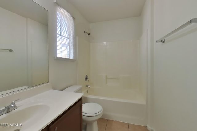 4925 S 15TH Place, Phoenix, AZ 85040