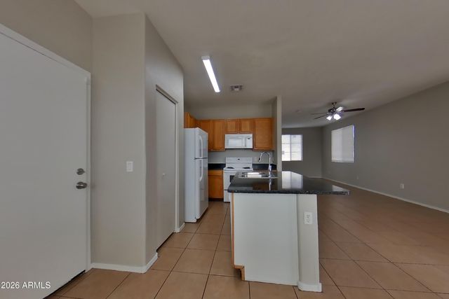 4925 S 15TH Place, Phoenix, AZ 85040
