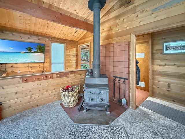 12970 Spanish Ln, Nevada City, CA 95959