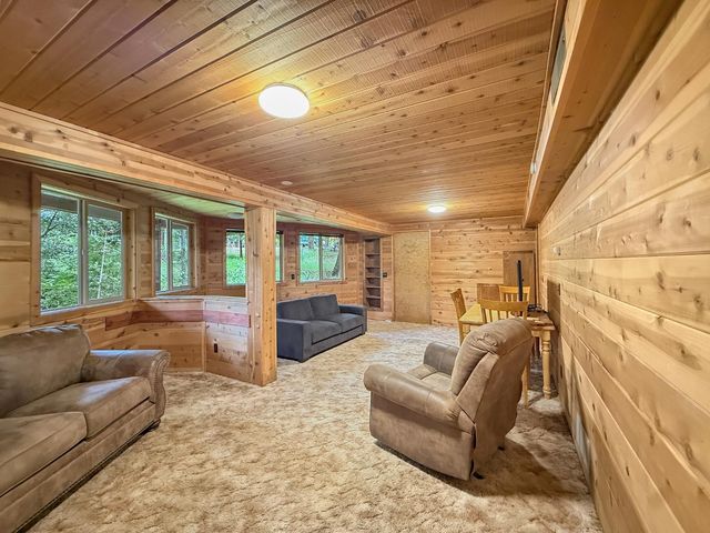 12970 Spanish Ln, Nevada City, CA 95959