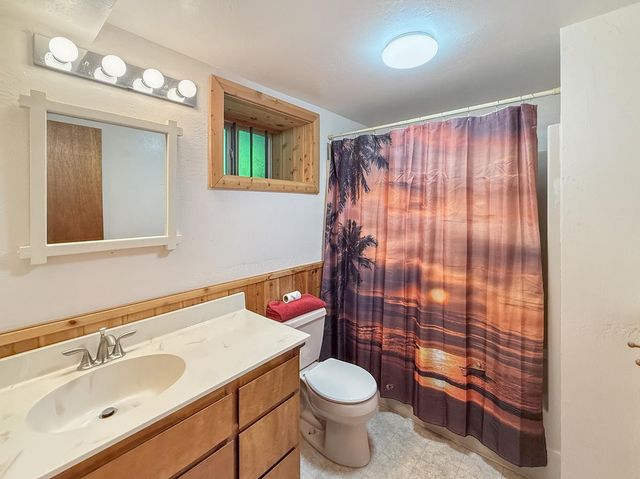 12970 Spanish Ln, Nevada City, CA 95959