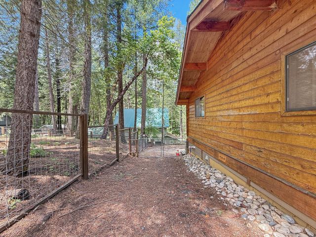 12970 Spanish Ln, Nevada City, CA 95959