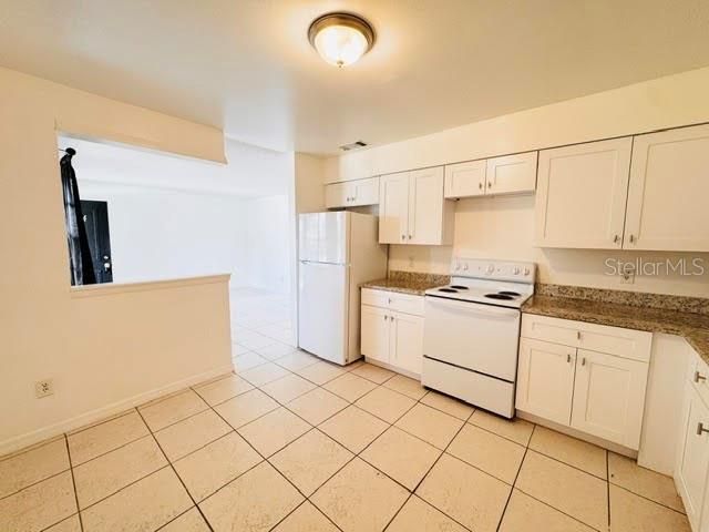 5454 DECATUR STREET, Orlando, FL 32807