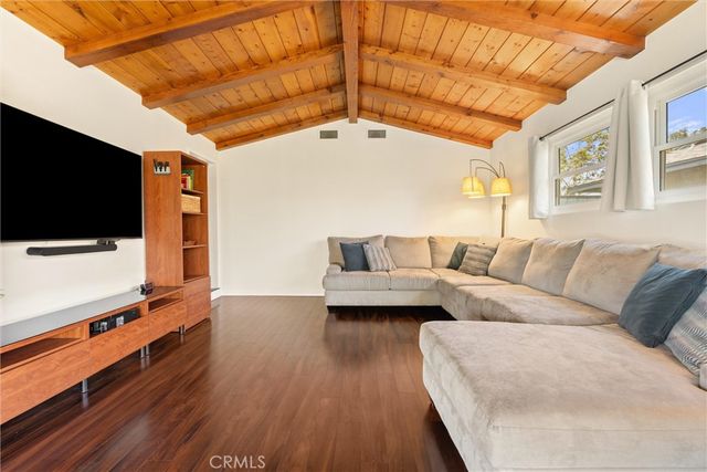 3170 N Los Coyotes Diagonal, Long Beach, CA 90808