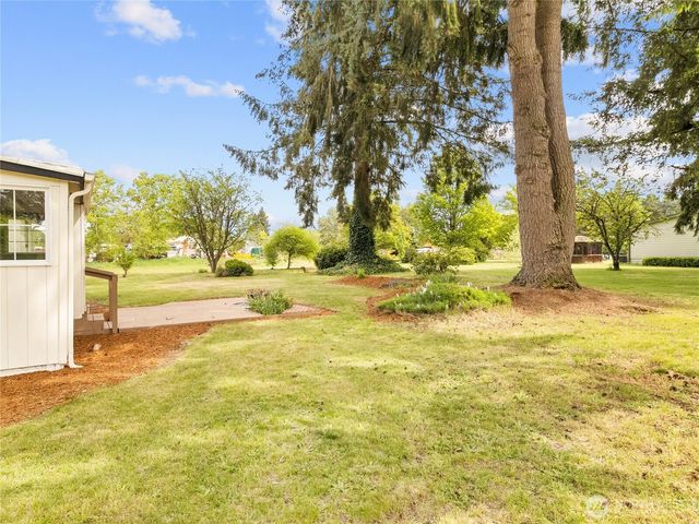 17720 Irwin Street SW, Rochester, WA 98579