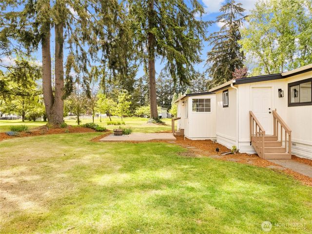17720 Irwin Street SW, Rochester, WA 98579