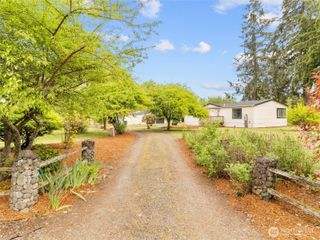 17720 Irwin Street SW, Rochester, WA 98579