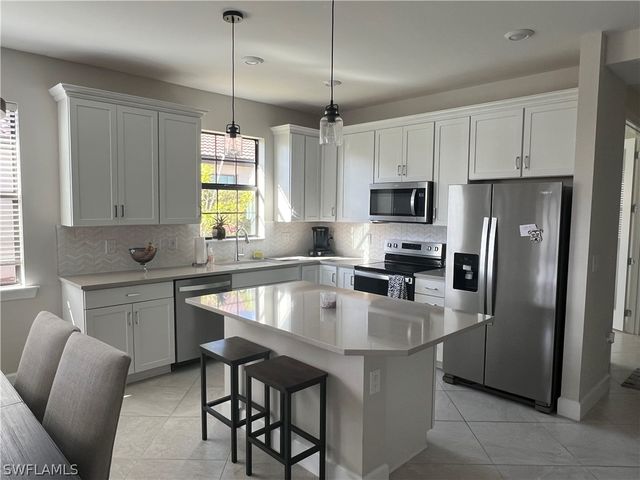 16753 Rolling Rock BLVD, Alva, FL 33920