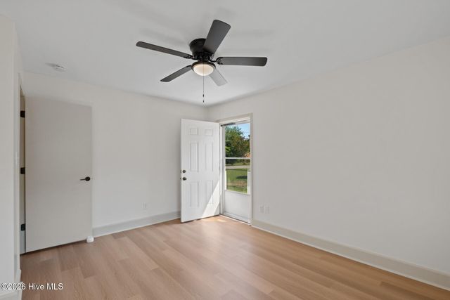 3521 Middle Sound Loop Road, Wilmington, NC 28411