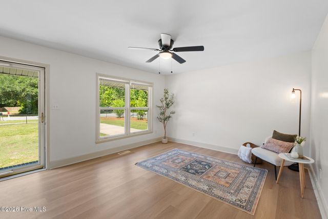 3521 Middle Sound Loop Road, Wilmington, NC 28411