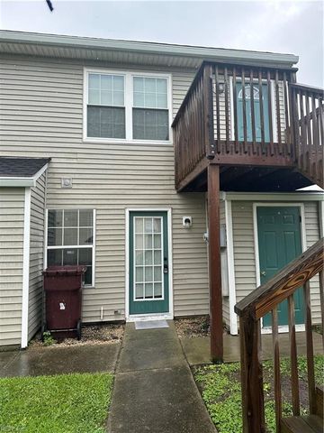 3301 Clover Meadows DR, Chesapeake, VA 23321