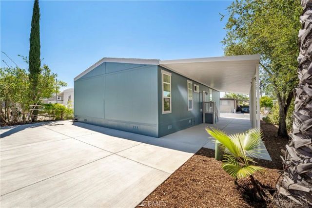 1120 E Mission 57, Fallbrook, CA 92028