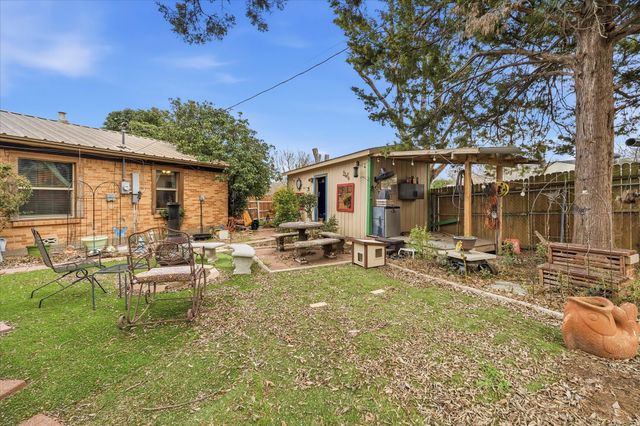 101 Joe White, Rockwall, TX 75087