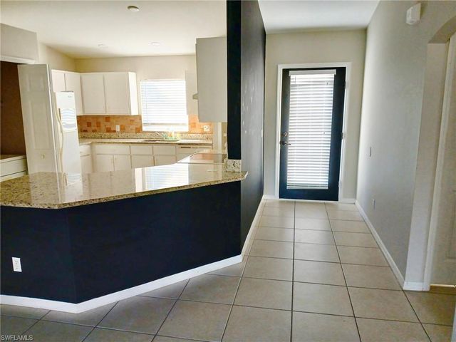 3307 Surfside BLVD, Cape Coral, FL 33914