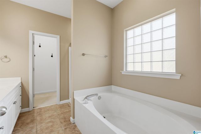 2304 DUNBAR CIRCLE, Moody, AL 35004