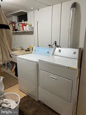 13308 VANDALIA DR, Rockville, MD 20853