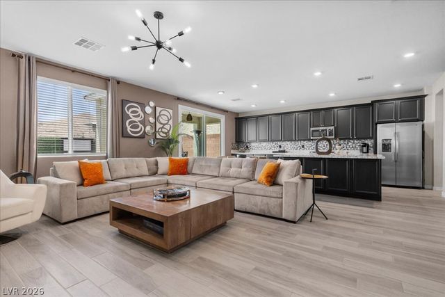 10801 Space Odyssey Avenue, Las Vegas, NV 89129