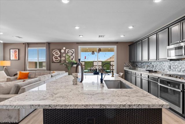 10801 Space Odyssey Avenue, Las Vegas, NV 89129