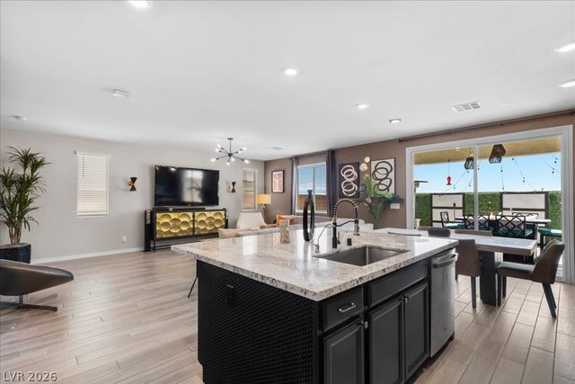 10801 Space Odyssey Avenue, Las Vegas, NV 89129