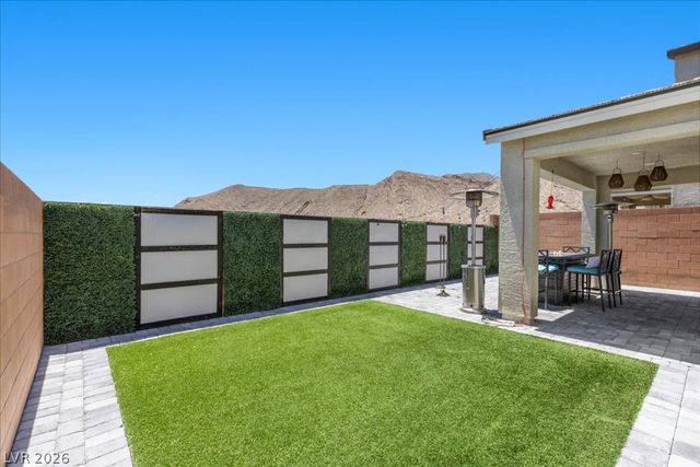 10801 Space Odyssey Avenue, Las Vegas, NV 89129