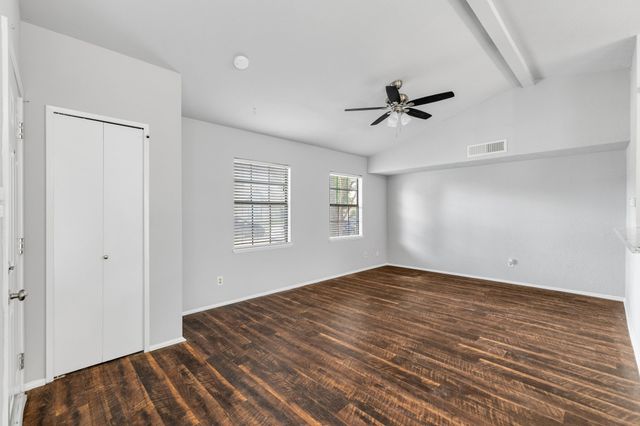 4625 Chapman Street, The Colony, TX 75056
