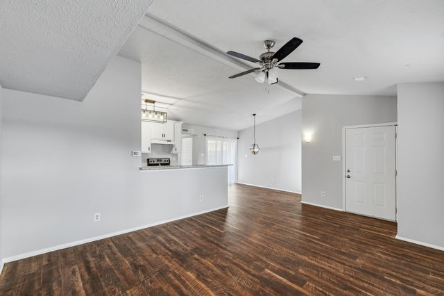 4625 Chapman Street, The Colony, TX 75056