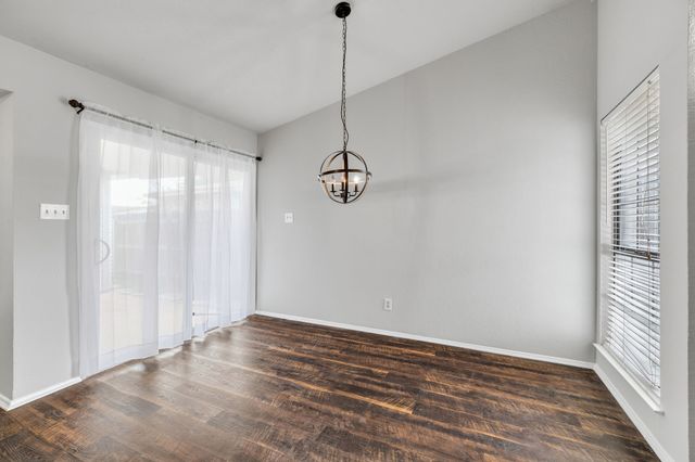 4625 Chapman Street, The Colony, TX 75056